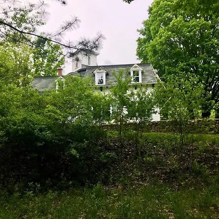 La Verivraie/Truly -Hebergement Touristique/Tourist Accomodation North Hatley Exterior photo
